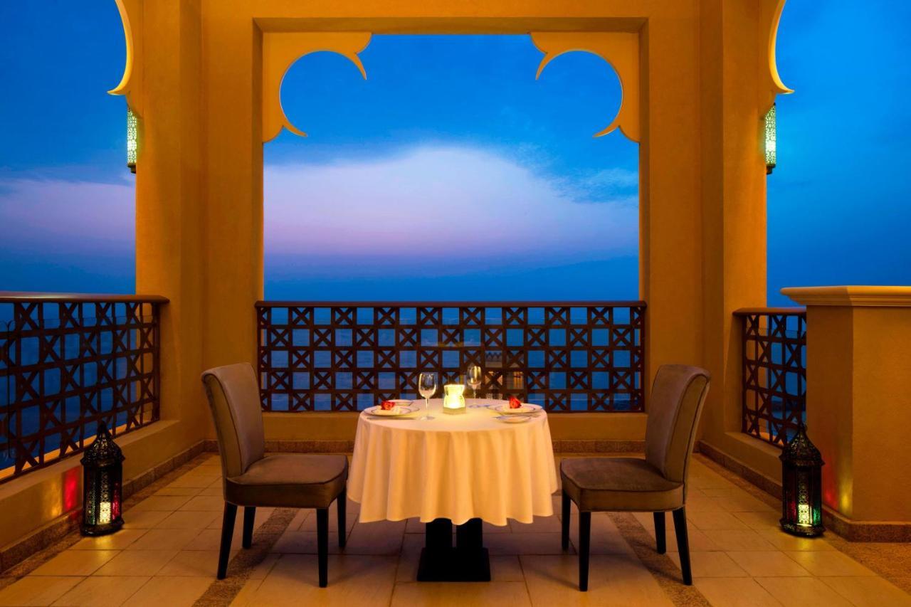 Sheraton Sharjah Beach Resort And Spa Exterior photo A view of the Red Sea from the hotel
