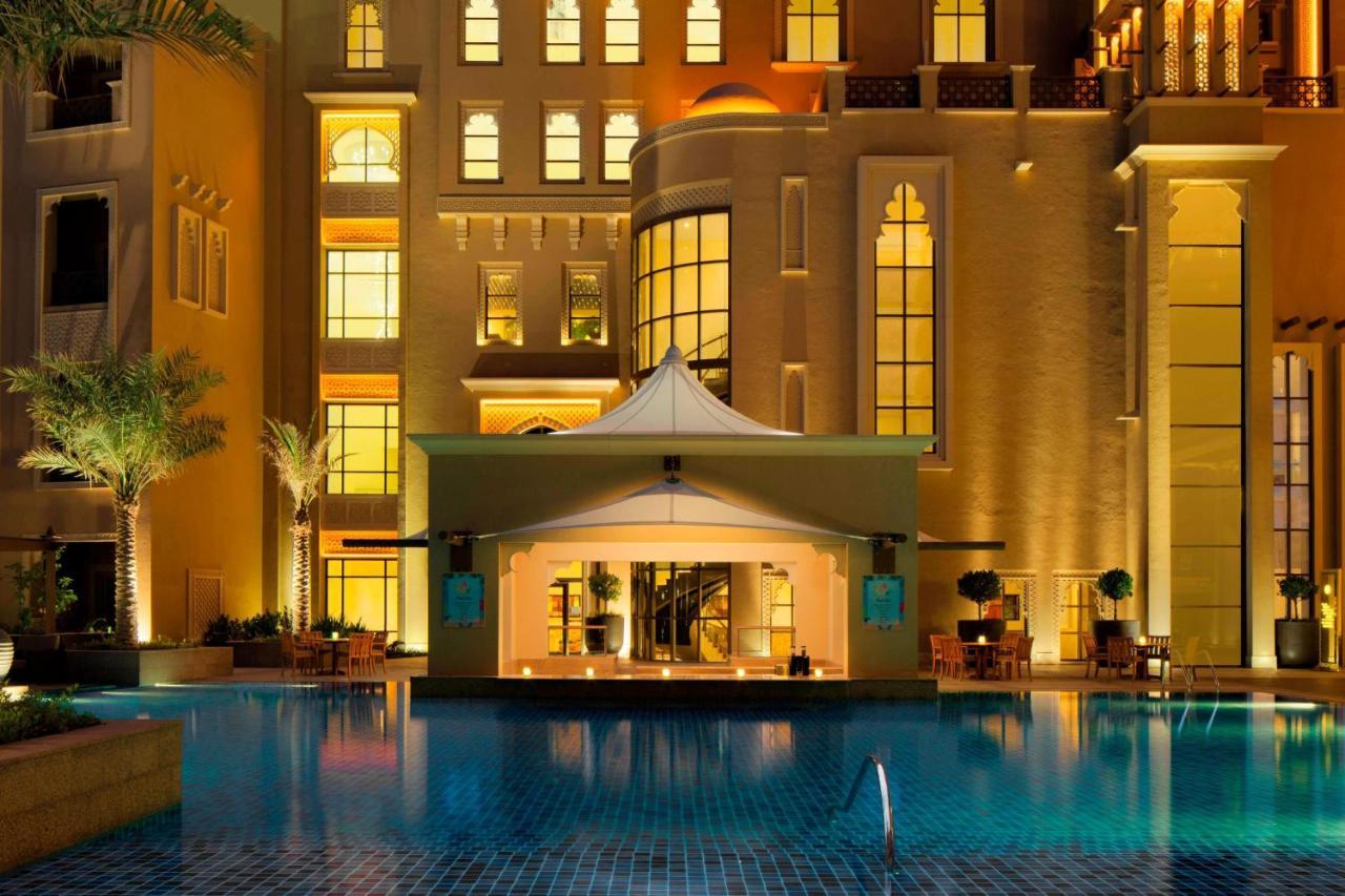 Sheraton Sharjah Beach Resort And Spa Exterior photo The swimming pool at The Oberoi, Mumbai
